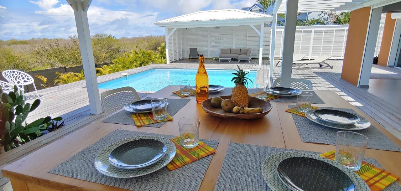 Villa Fleur De Goyave - Tres Bien Ventilee - Vue Degagee Saint-Francois  Exterior photo