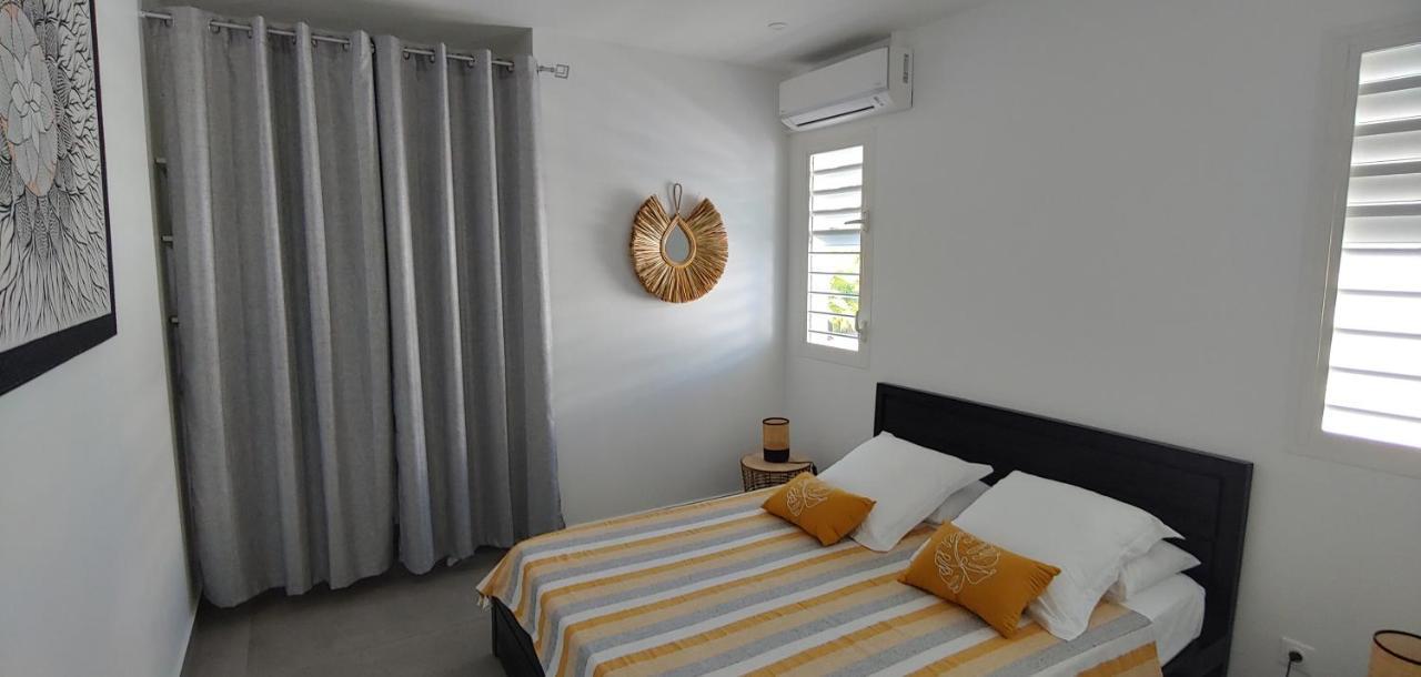 Villa Fleur De Goyave - Tres Bien Ventilee - Vue Degagee Saint-Francois  Exterior photo
